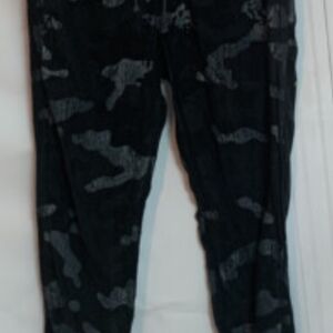 Hard Tail Black Camouflage Joggers